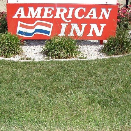American Inn Blue Springs Exterior foto